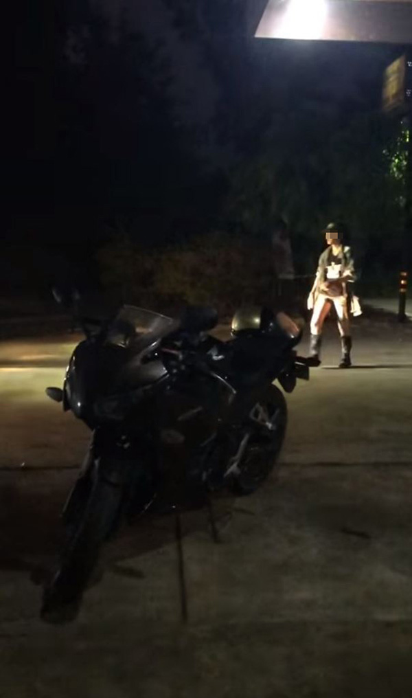 สาวเจ้าของคลิปซิ่งบิ๊กไบค์ สาวเจ้าของคลิปซิ่งบิ๊กไบค์