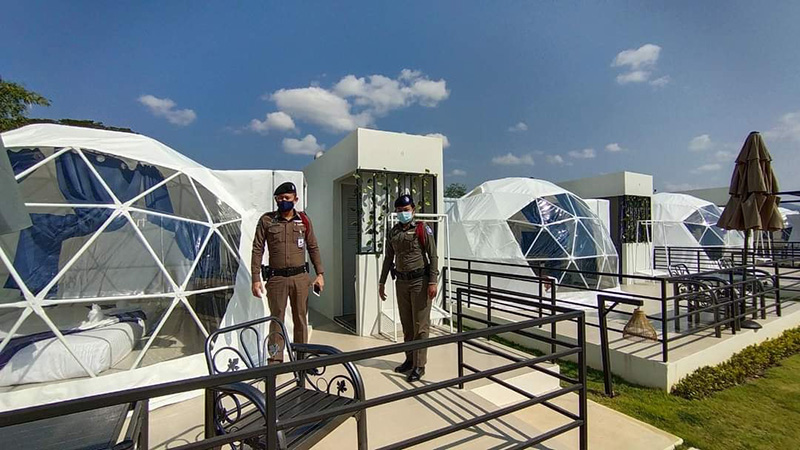 รีสอร์ต รีสอร์ต