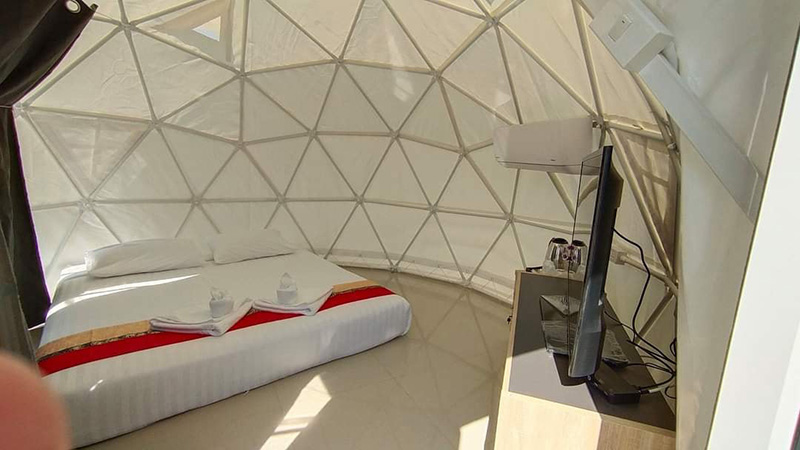 รีสอร์ต รีสอร์ต