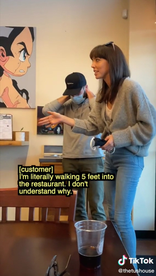 ลูกค้าสาวไม่ยอมใส่แมสก์ ลูกค้าสาวไม่ยอมใส่แมสก์