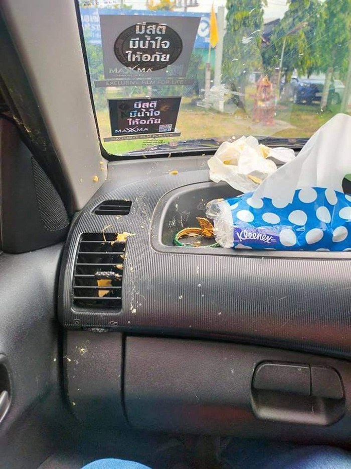 สาวโดนร้านปาทุเรียนใส่หัว ทะเลาะเดือด สาวโดนร้านปาทุเรียนใส่หัว ทะเลาะเดือด