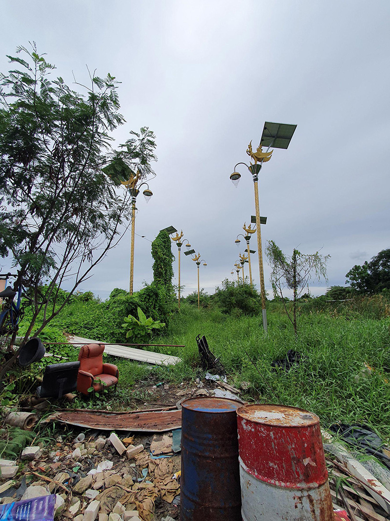 เสาไฟกินรี เสาไฟกินรี
