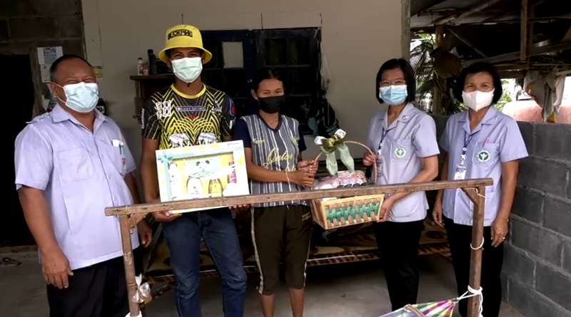 สาวคลอดลูก หมอลืมผ้าก๊อซทิ้งไว้ในช่องคลอด สาวคลอดลูก หมอลืมผ้าก๊อซทิ้งไว้ในช่องคลอด