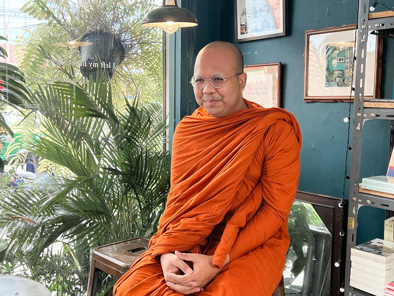 พระมหาไพรวัลย์ พระมหาไพรวัลย์