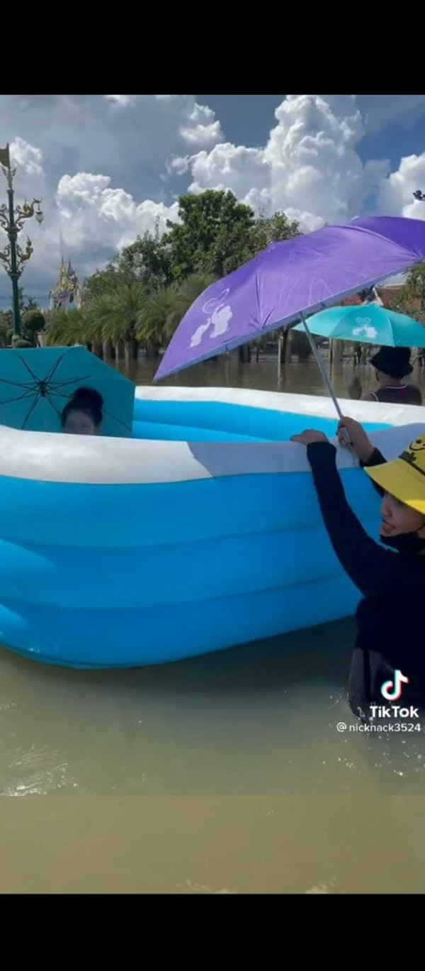 ไม่มีใครช่วย ต้องรอรับลุงตู่ ไม่มีใครช่วย ต้องรอรับลุงตู่