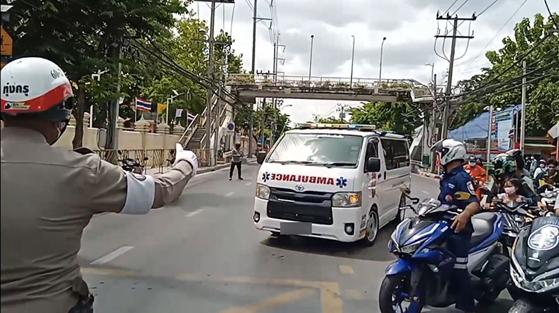 เคลื่อนศพ พอส นักดับเพลิง วัย 19 ปี เคลื่อนศพ พอส นักดับเพลิง วัย 19 ปี