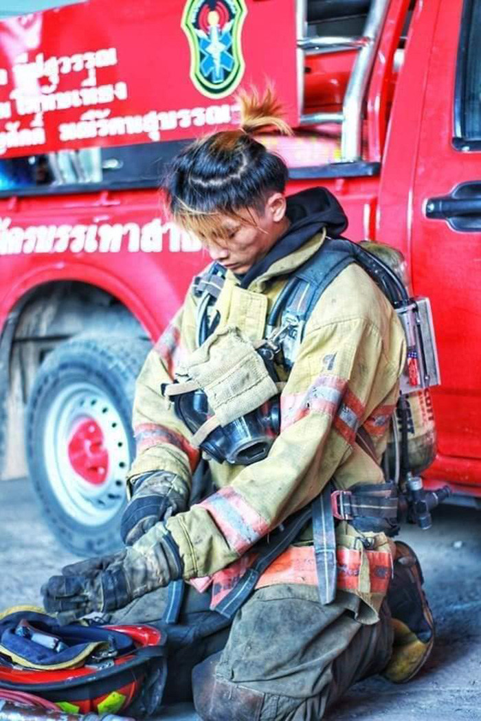 พอส กรสิทธิ์ พอส กรสิทธิ์