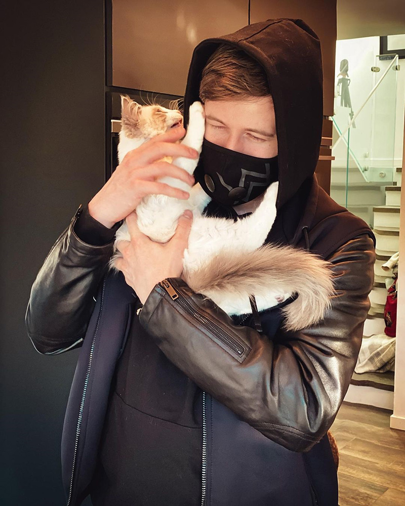 อลัน วอล์กเกอร์ อลัน วอล์กเกอร์