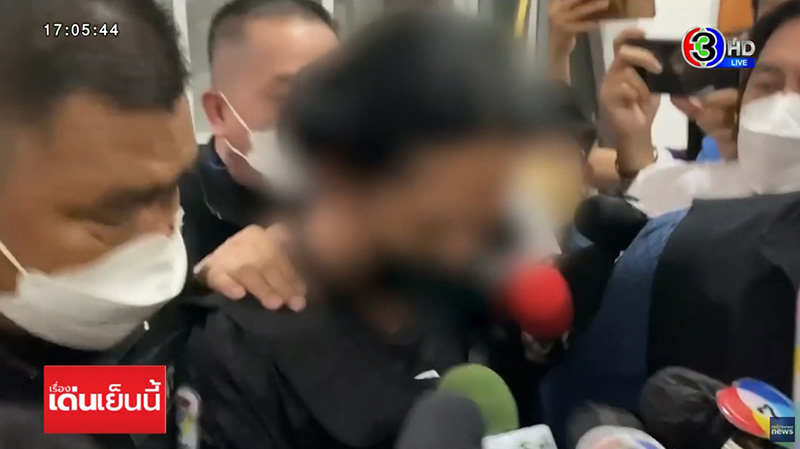 สาวสองฆ่าเพื่อนสนิท ขโมยทองเอาเงินไปเปย์ผู้ชาย สาวสองฆ่าเพื่อนสนิท ขโมยทองเอาเงินไปเปย์ผู้ชาย