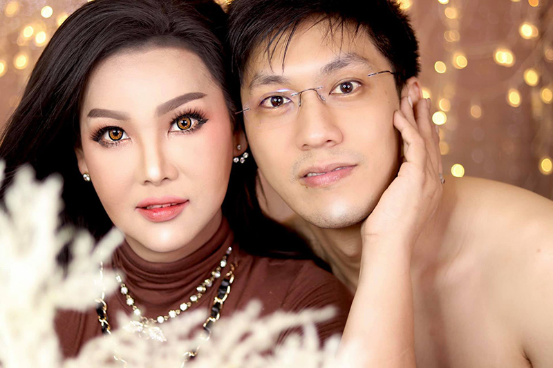 มาดามแพม บิวตี้บล็อกเกอร์ดัง มาดามแพม บิวตี้บล็อกเกอร์ดัง