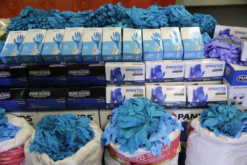 ถุงมือยาง ถุงมือยาง