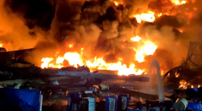 ไฟไหม้โรงงานกิ่งแก้ว ไฟไหม้โรงงานกิ่งแก้ว