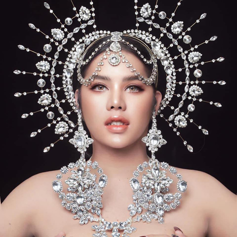 นารา เครปกะเทย นารา เครปกะเทย