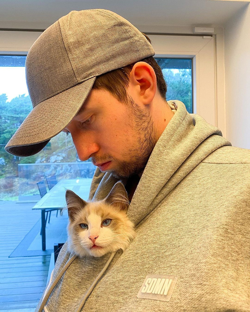 อลัน วอล์กเกอร์ อลัน วอล์กเกอร์