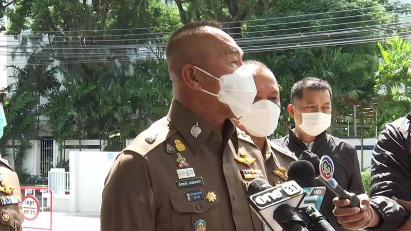 12 รุ่นพี่อุเทนถวาย 12 รุ่นพี่อุเทนถวาย