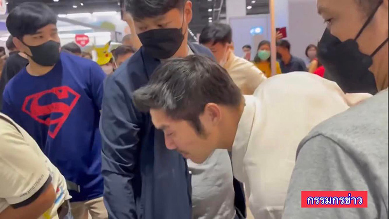 เค ร้อยล้าน ป่วนงานหนังสือ เค ร้อยล้าน ป่วนงานหนังสือ