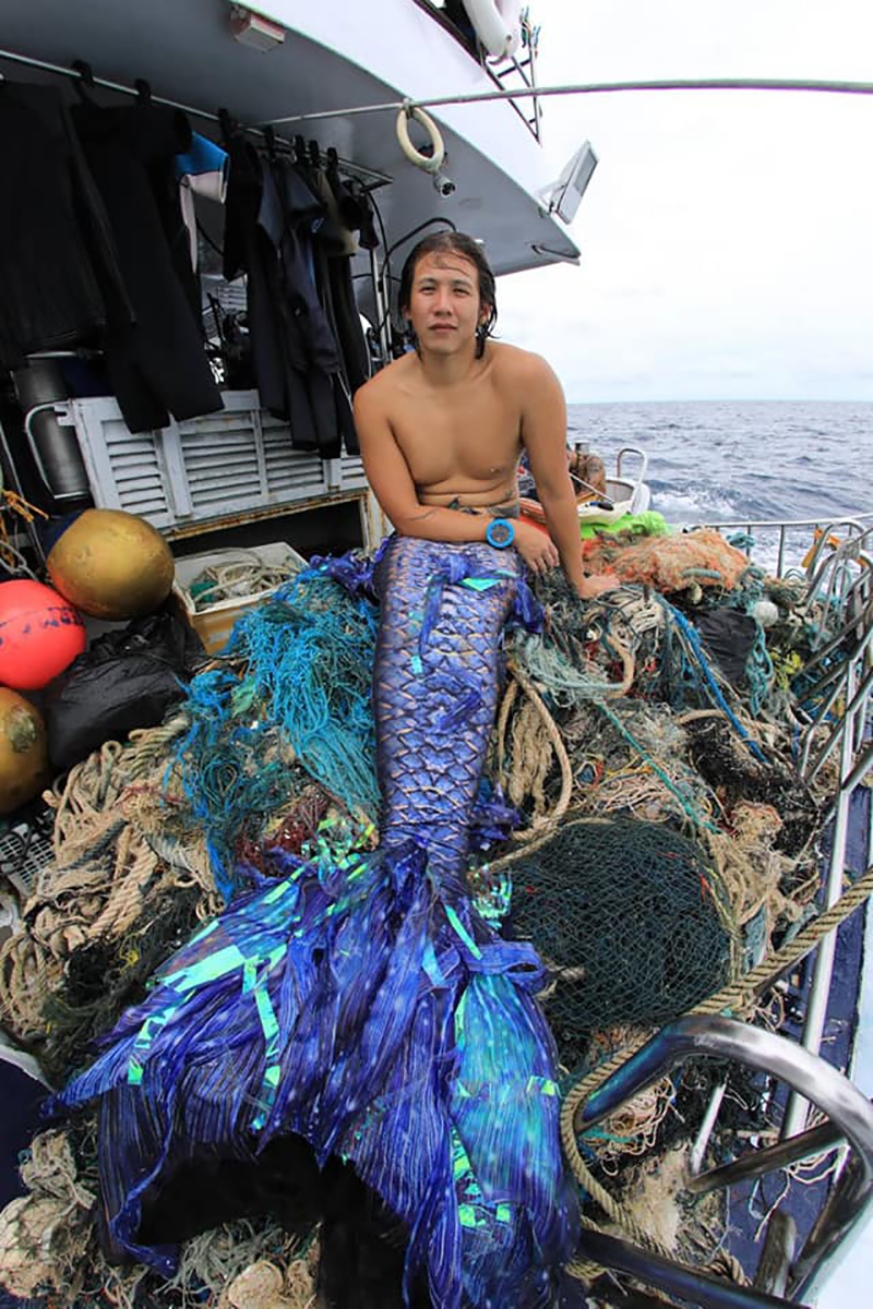 หนุ่มว่ายน้ำข้ามทะเลกระบี่ 30 กม. หนุ่มว่ายน้ำข้ามทะเลกระบี่ 30 กม.