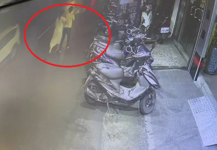 ช็อก ผัวเมียคนไทยถูกฆ่า ซุกรถหรูในไต้หวัน ช็อก ผัวเมียคนไทยถูกฆ่า ซุกรถหรูในไต้หวัน