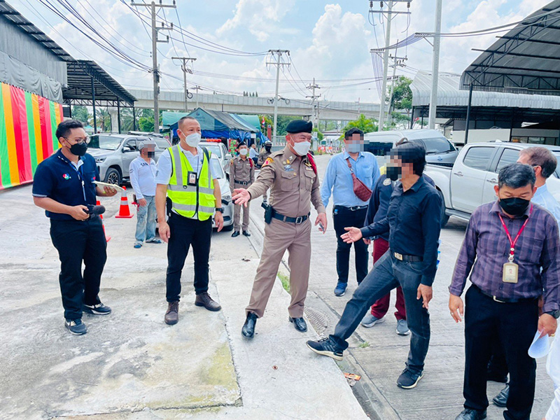 การรถไฟฯ ตรวจสอบพื้นที่โดนบุกรุก การรถไฟฯ ตรวจสอบพื้นที่โดนบุกรุก