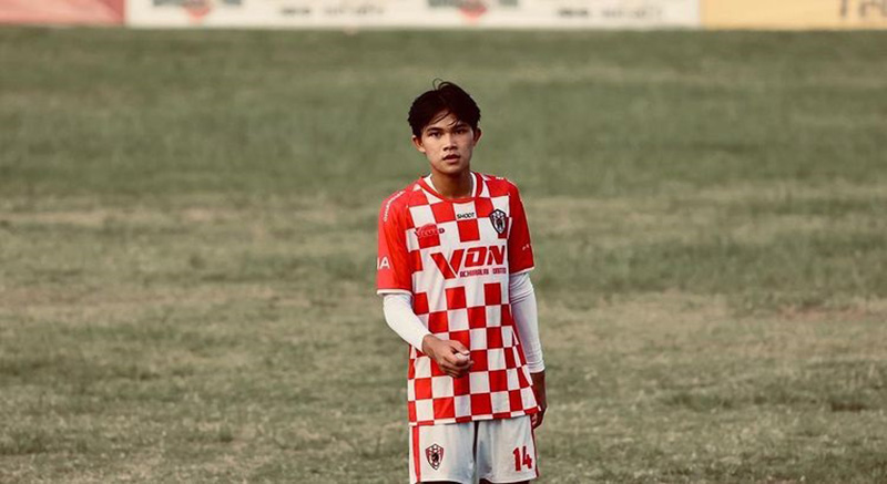 น้องดอม 1 ใน 13 หมูป่าติดถ้ำหลวง น้องดอม 1 ใน 13 หมูป่าติดถ้ำหลวง