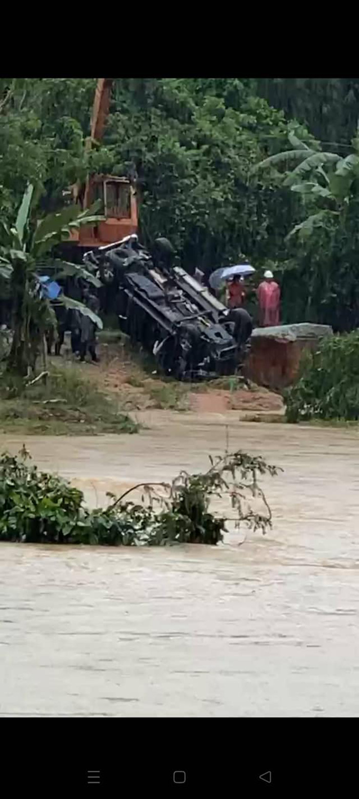 น้ำท่วมภาคใต้ น้ำท่วมภาคใต้