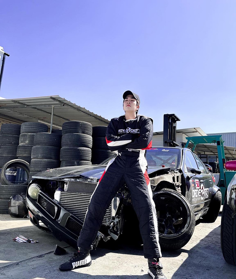 โซเชียลขุดคลิป คิวเท แปะรูปให้ลูกน้องต่อยหน้า โซเชียลขุดคลิป คิวเท แปะรูปให้ลูกน้องต่อยหน้า