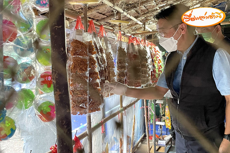 บุกสำนักพระบิดา เจอจุดผลิตปลาร้าขาย หนอนไต่ยั้วเยี้ย บุกสำนักพระบิดา เจอจุดผลิตปลาร้าขาย หนอนไต่ยั้วเยี้ย