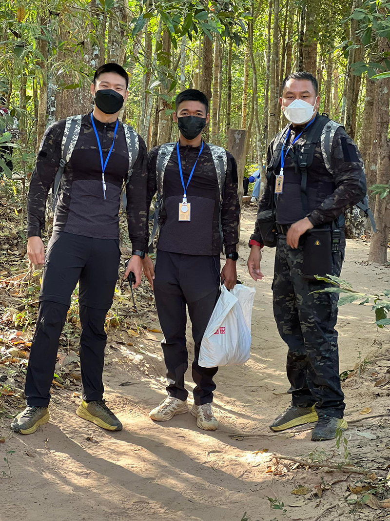 ไกด์หล่อ ไกด์หล่อ