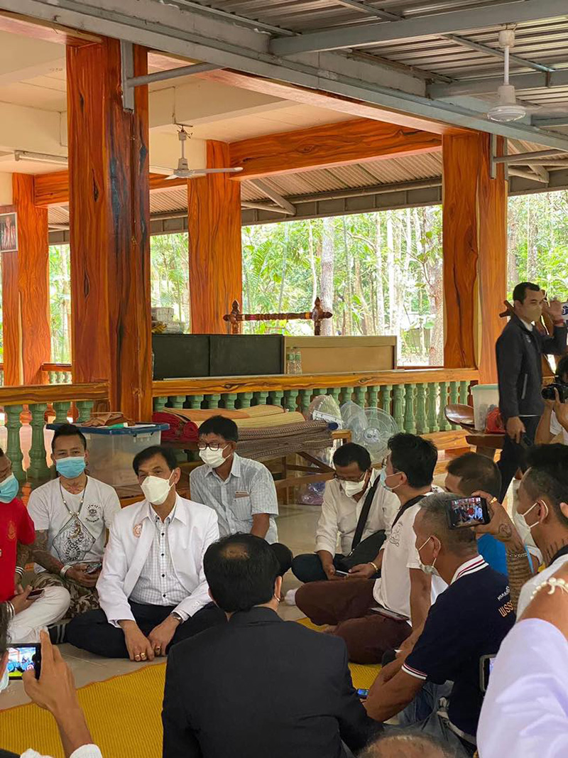 หลวงปู่แสง ให้อภัยหมอปลา ยันไม่เอาผิด หลวงปู่แสง ให้อภัยหมอปลา ยันไม่เอาผิด