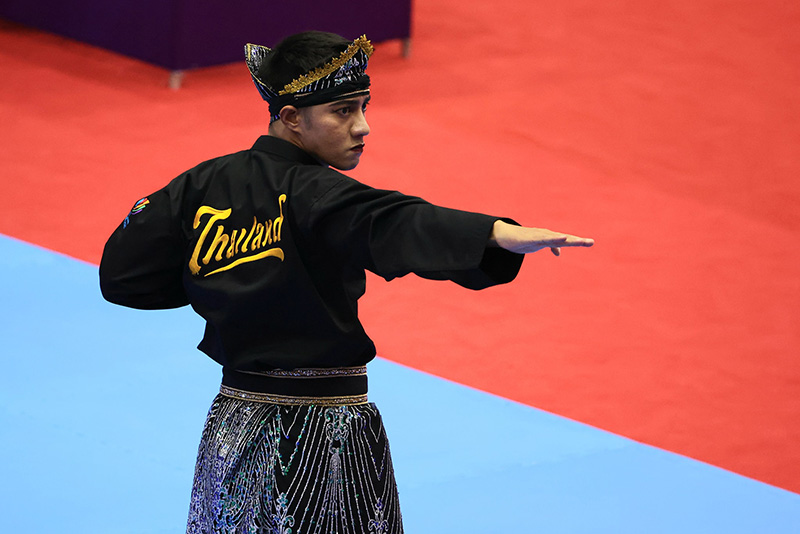 3 หนุ่มทีมปันจักสีลัต คว้าเหรียญทองแรก 3 หนุ่มทีมปันจักสีลัต คว้าเหรียญทองแรก