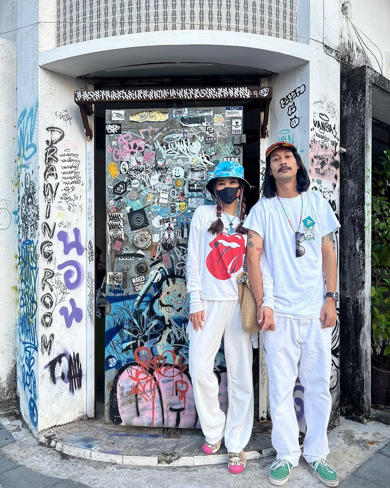 เบิร์ด เบิร์ด