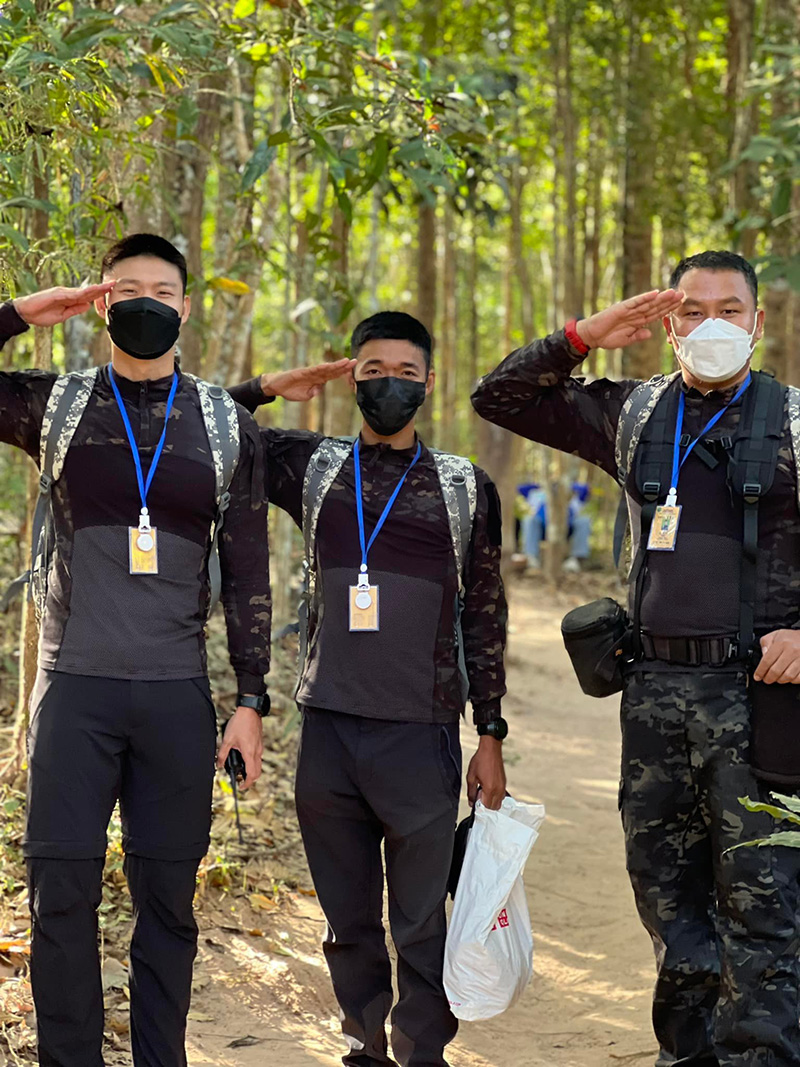 ไกด์หล่อ ไกด์หล่อ