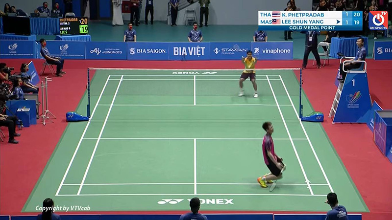 แบดมินตันทีมชายไทยโค่นมาเลเซีย แบดมินตันทีมชายไทยโค่นมาเลเซีย