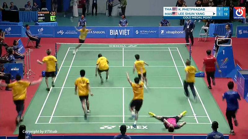 แบดมินตันทีมชายไทยโค่นมาเลเซีย แบดมินตันทีมชายไทยโค่นมาเลเซีย