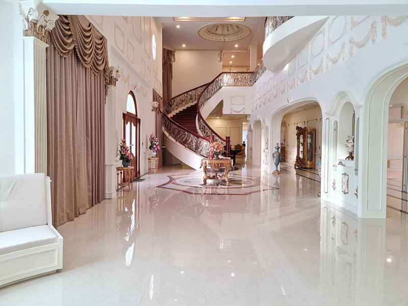 ขายคฤหาสน์หรู อลังการแบบบ้านในละคร ขายคฤหาสน์หรู อลังการแบบบ้านในละคร