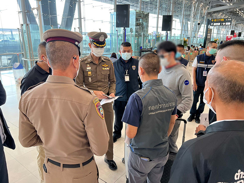 บอลนี่ ดารุมะ บอลนี่ ดารุมะ