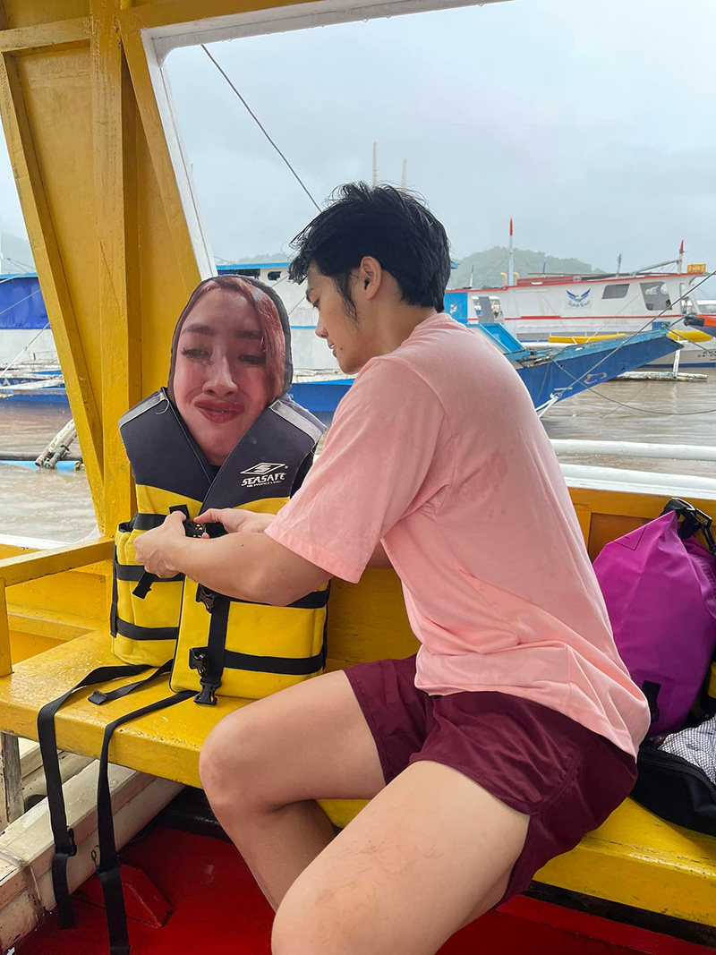 พ่อหนุ่มคลั่งรัก พ่อหนุ่มคลั่งรัก