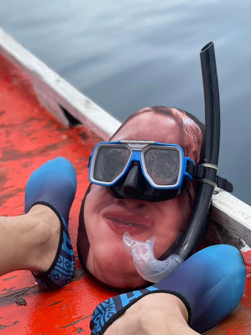 พ่อหนุ่มคลั่งรัก พ่อหนุ่มคลั่งรัก