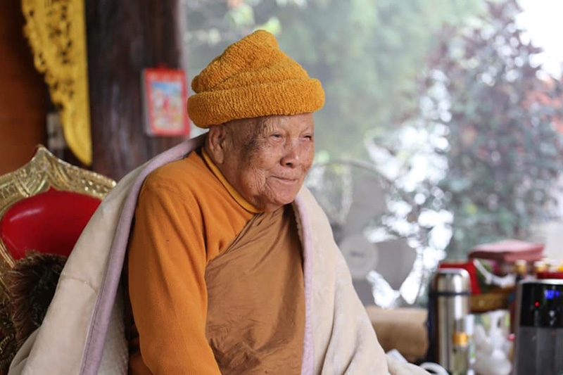 หลวงปู่แสง หลวงปู่แสง