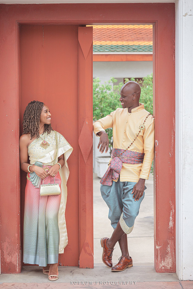 ไวรัล ภาพชาวต่างชาติแต่งชุดไทย ไวรัล ภาพชาวต่างชาติแต่งชุดไทย