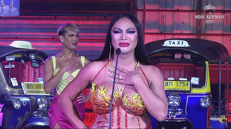 ไวรัล กะทิ MVP ตอบคำถามบนเวที ไวรัล กะทิ MVP ตอบคำถามบนเวที