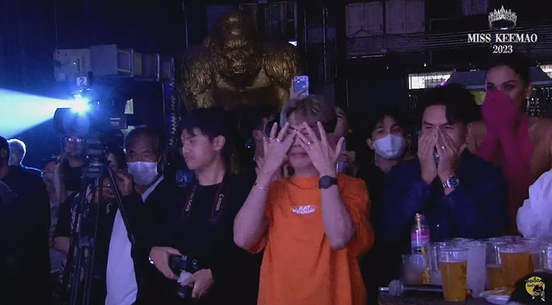 ไวรัล กะทิ MVP ตอบคำถามบนเวที ไวรัล กะทิ MVP ตอบคำถามบนเวที