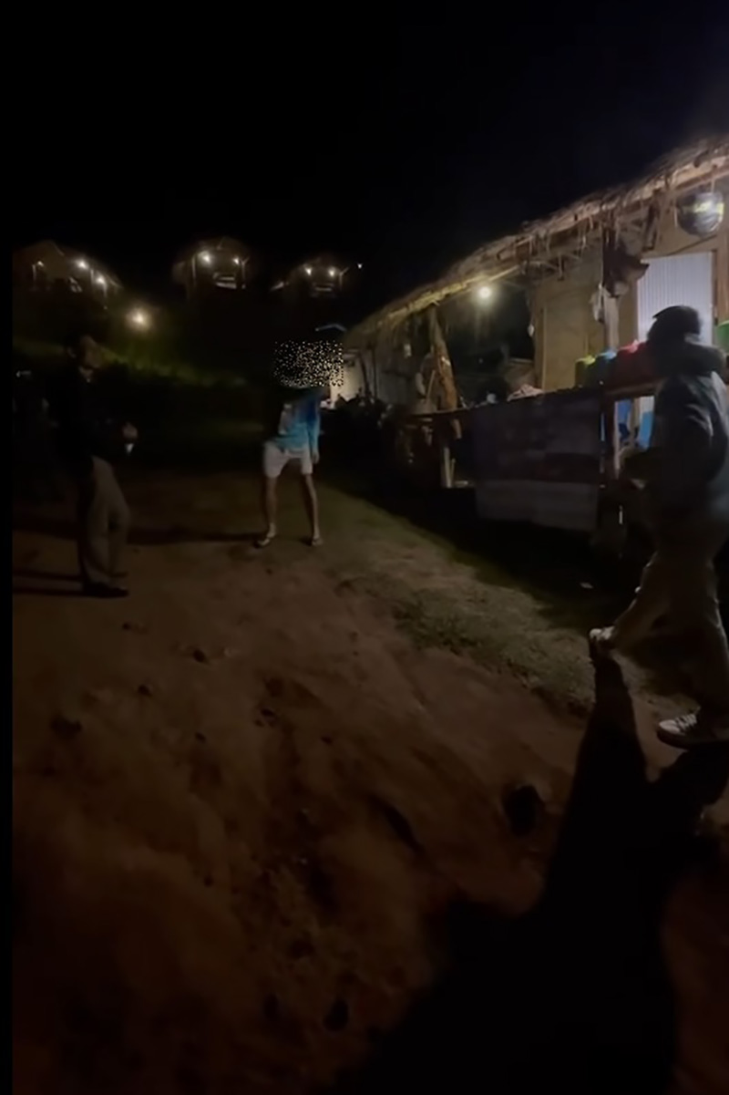 ลูกค้าเจอเจ้าของรีสอร์ตชี้หน้าด่า สั่งหมูกระทะมากิน ทั้งที่คุยแล้ว สรุปใครผิด ลูกค้าเจอเจ้าของรีสอร์ตชี้หน้าด่า สั่งหมูกระทะมากิน ทั้งที่คุยแล้ว สรุปใครผิด