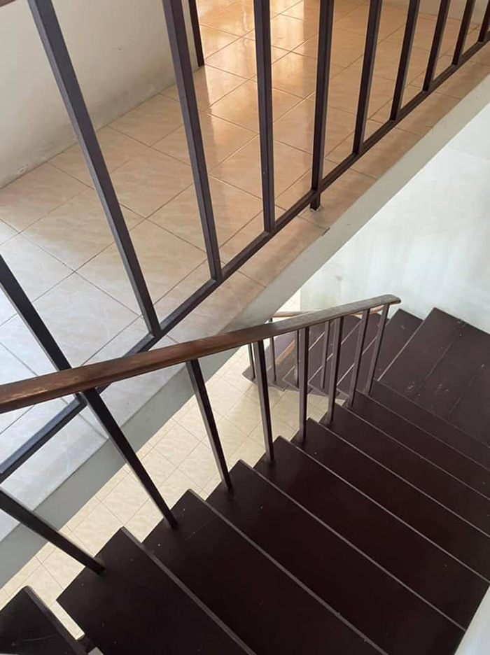 สาวรีวิวคืนบ้านเช่า สาวรีวิวคืนบ้านเช่า