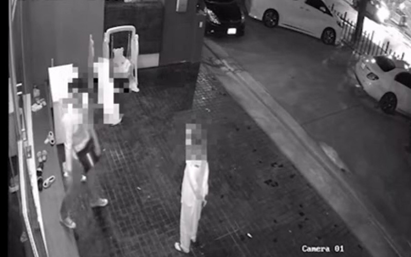 ไฮโซสาวถูกอดีตสามีลูกชายดีเจดังทำร้าย ไฮโซสาวถูกอดีตสามีลูกชายดีเจดังทำร้าย