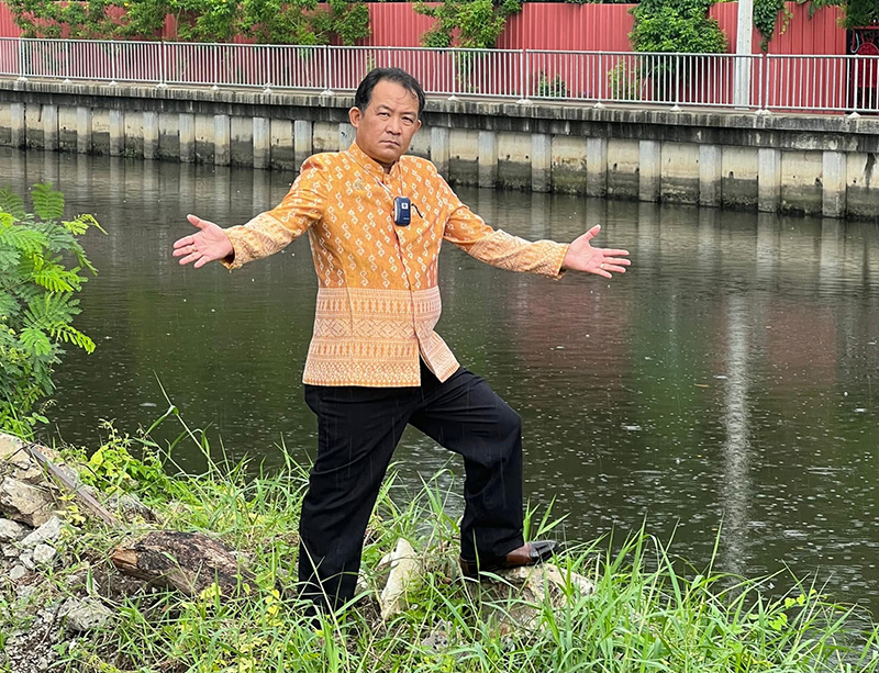 ศรีสุวรรณ ไล่ซัด ชัชชาติ ศรีสุวรรณ ไล่ซัด ชัชชาติ