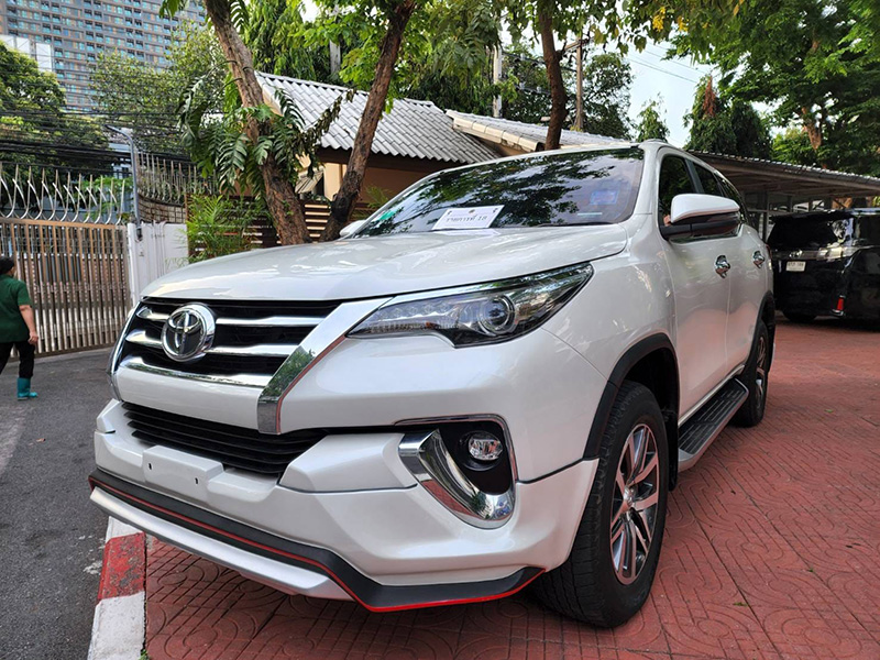 คึกคัก ! เปิดประมูลทรัพย์คดียาเสพติด คึกคัก ! เปิดประมูลทรัพย์คดียาเสพติด