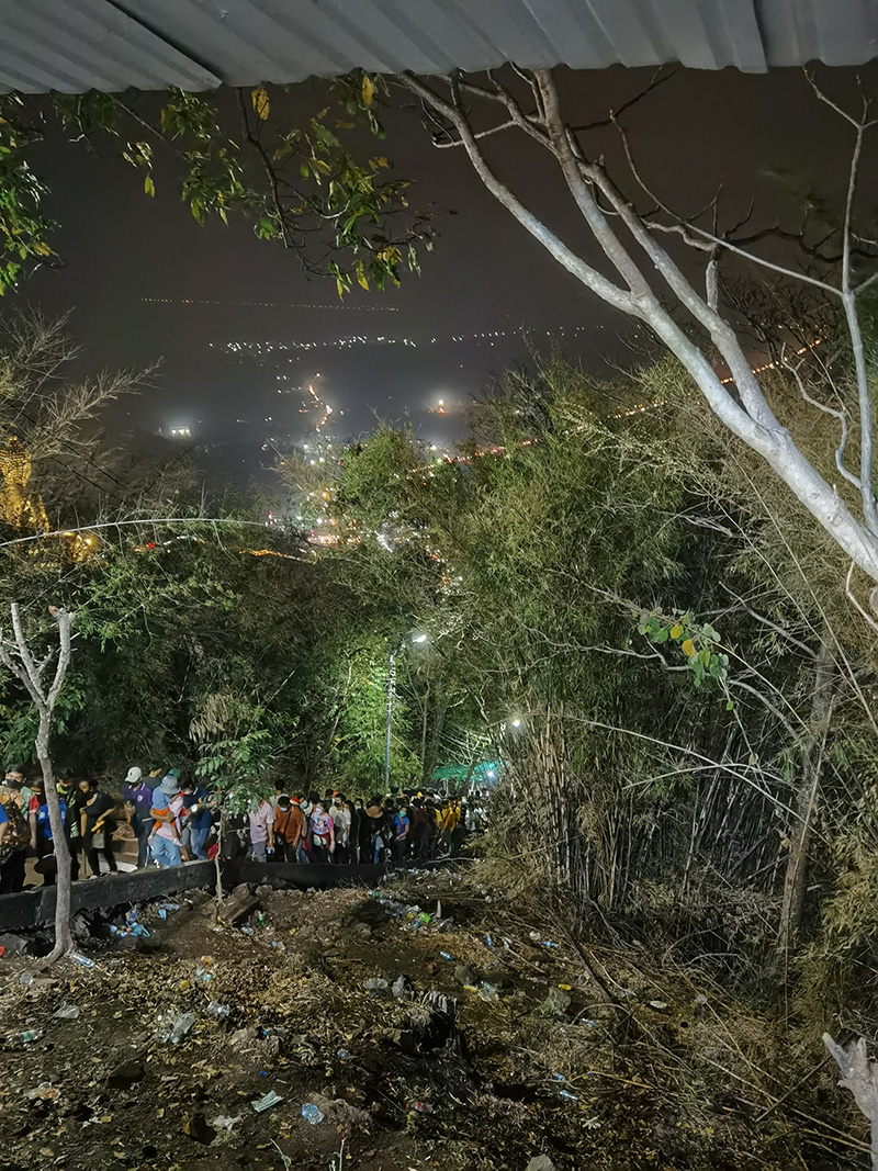 แห่ขึ้นเขาวงพระจันทร์ แห่ขึ้นเขาวงพระจันทร์