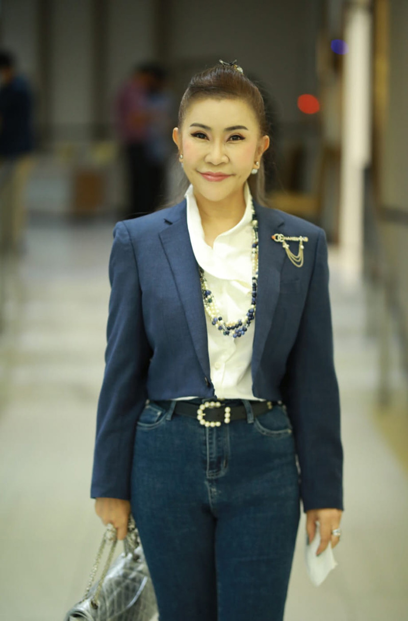 ภรรยาหมอชลน่าน ภรรยาหมอชลน่าน