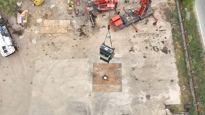 MrBeast ท้า My Mate Nate ทำลายกล่องเงินแข็งสุดในโลก MrBeast ท้า My Mate Nate ทำลายกล่องเงินแข็งสุดในโลก